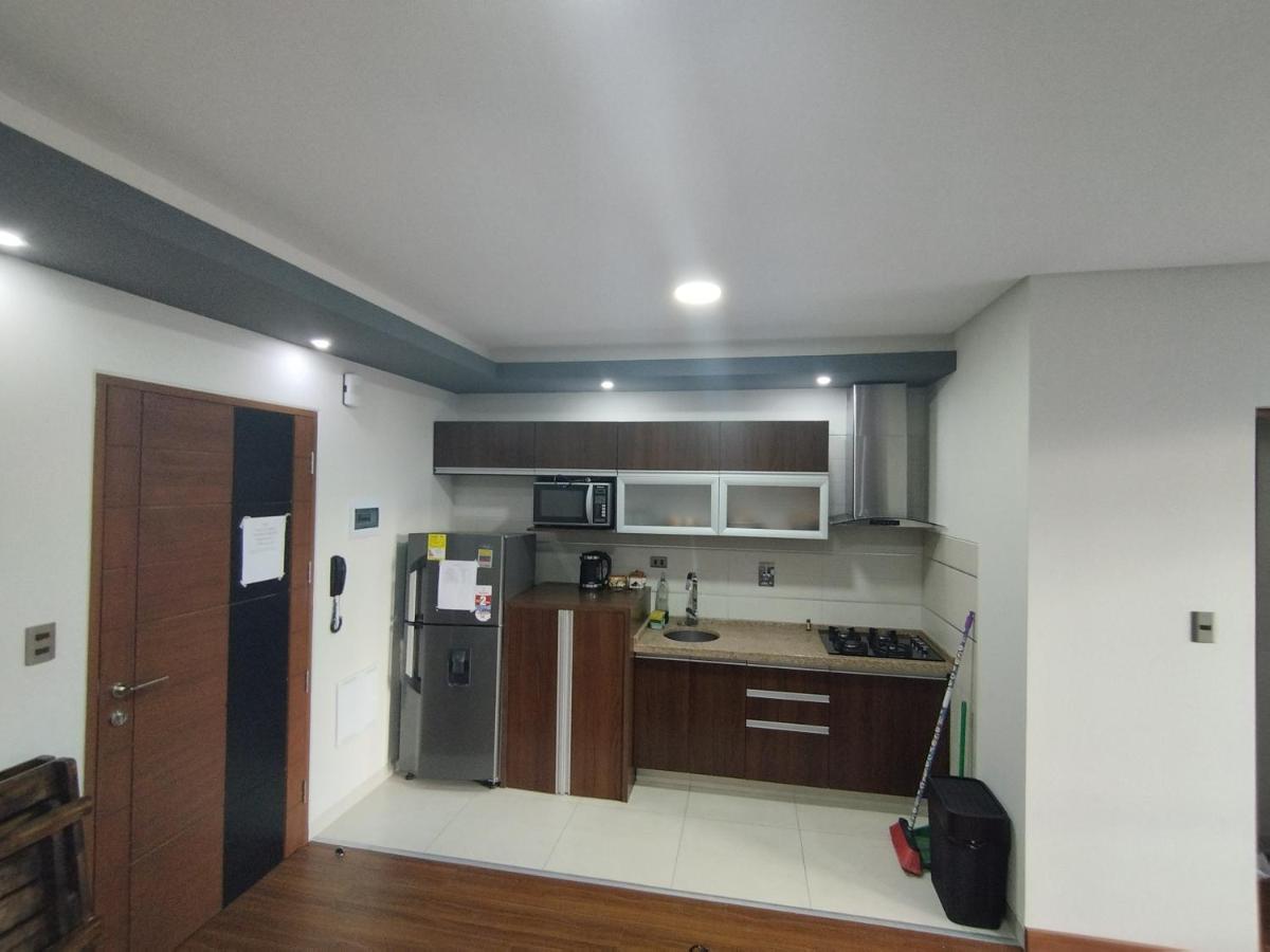 Appartement garzonier céntrico en plena muyurina à Cochabamba Extérieur photo