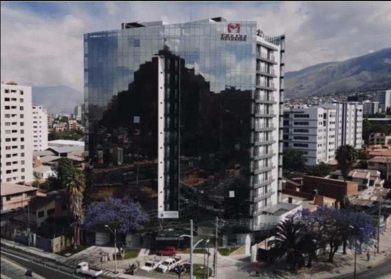 Appartement garzonier céntrico en plena muyurina à Cochabamba Extérieur photo